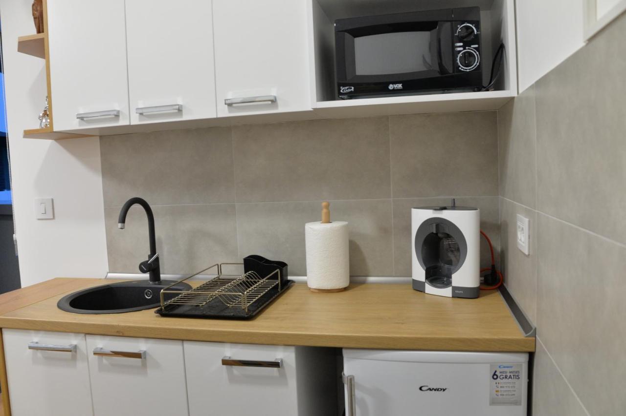 נובי סאד Pupin Palata Business Apartman B5 מראה חיצוני תמונה