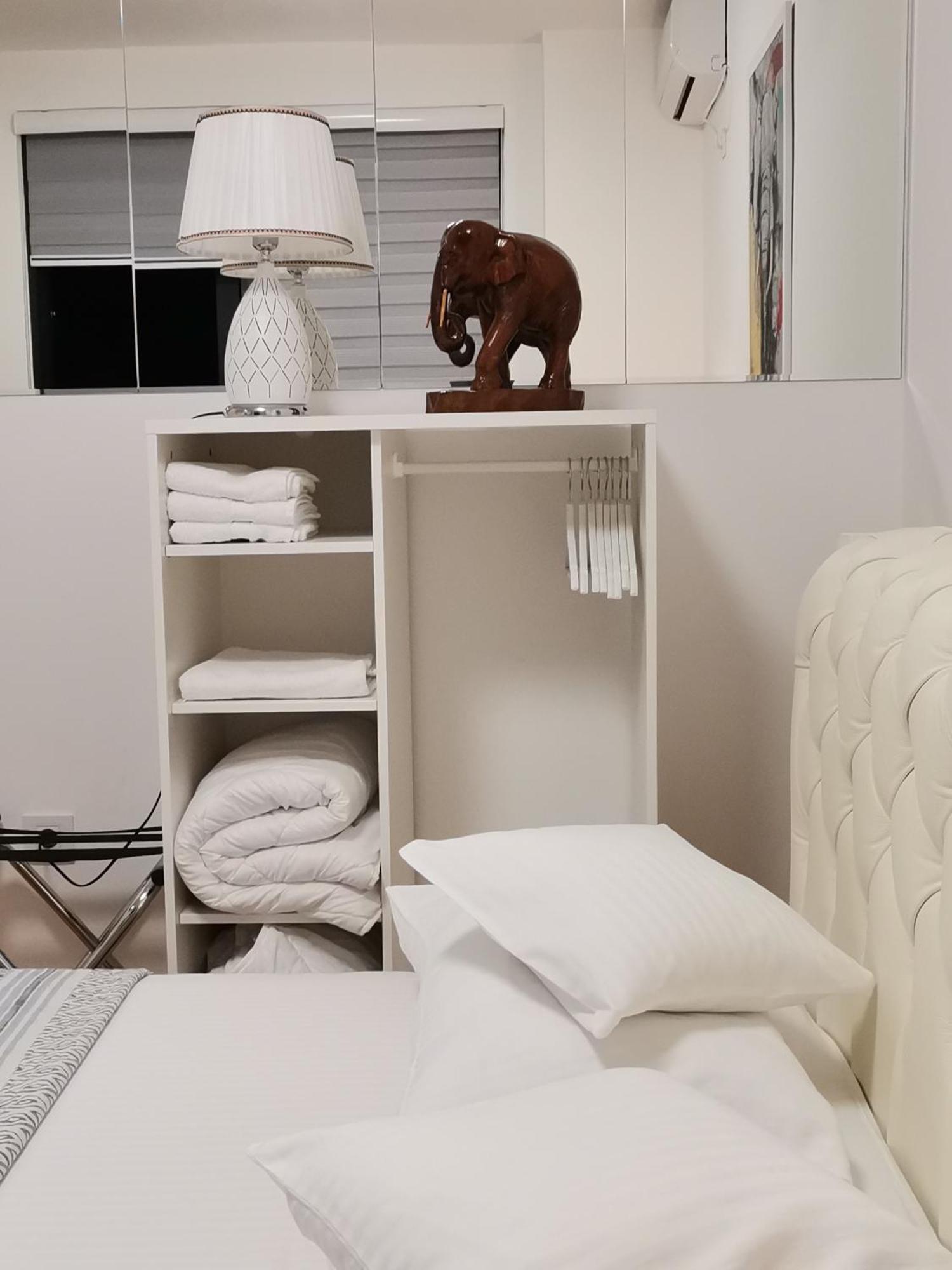 נובי סאד Pupin Palata Business Apartman B5 חדר תמונה